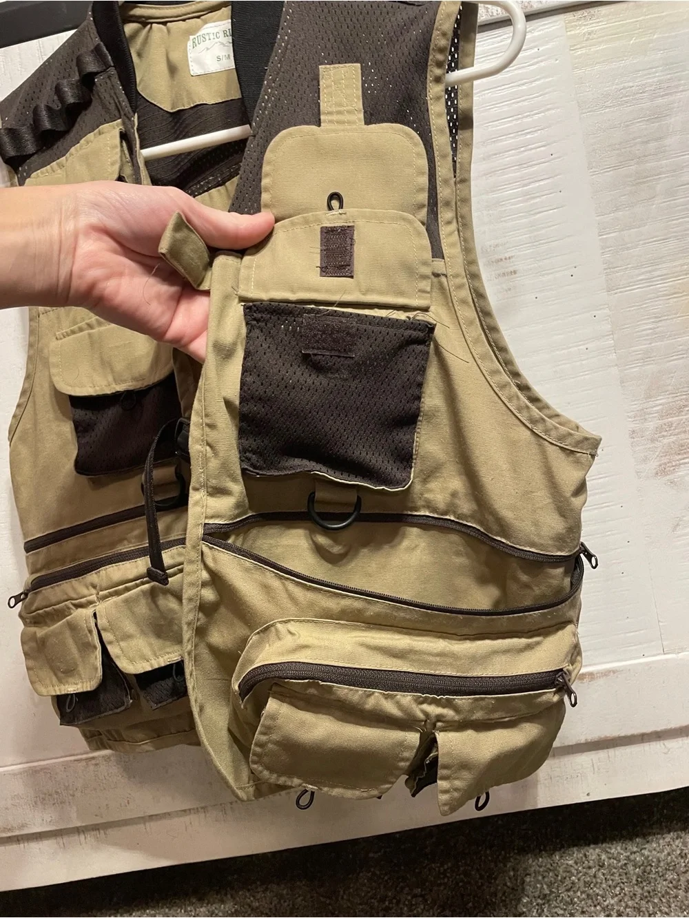 Rustic Rudge khaki brown fishing vest. Multi-Pocket Utility Vest. NWOT!